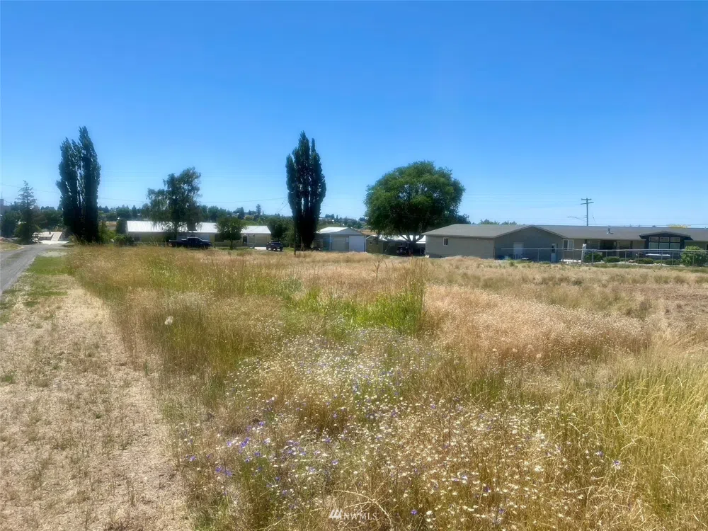 1 NW Blake Avenue Wilbur, WA 99185