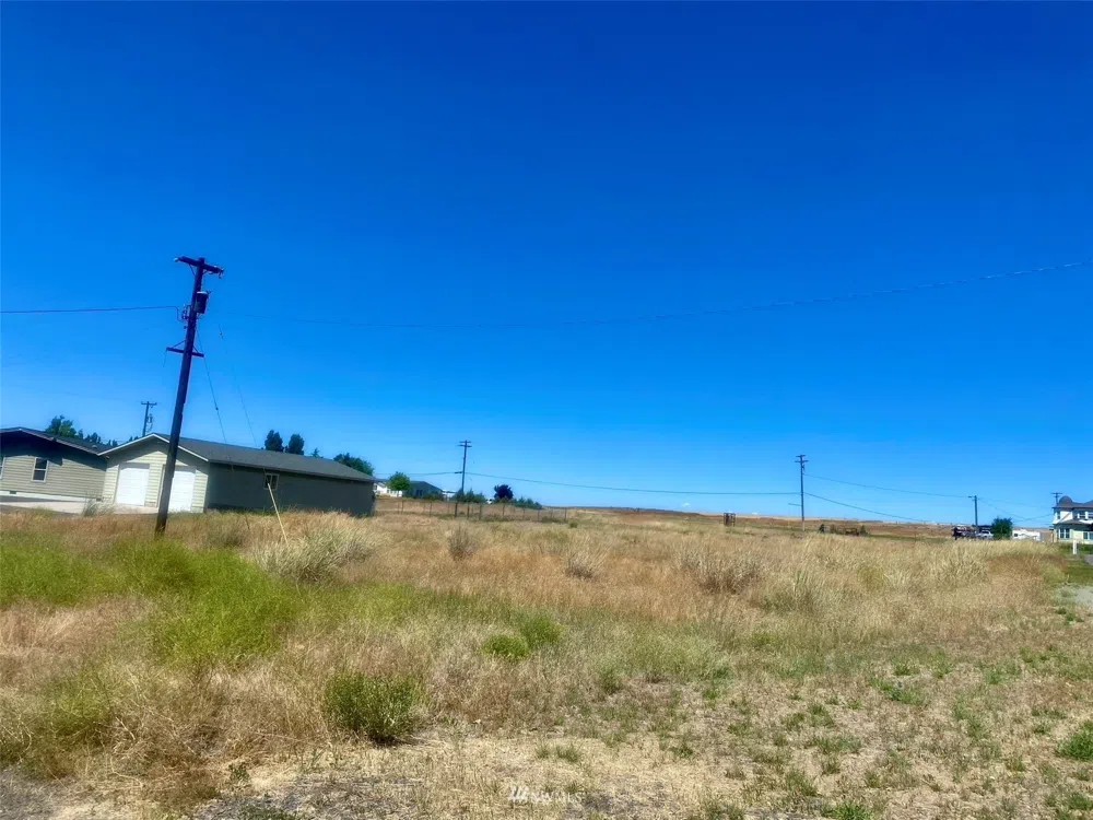 1 NW Blake Avenue Wilbur, WA 99185