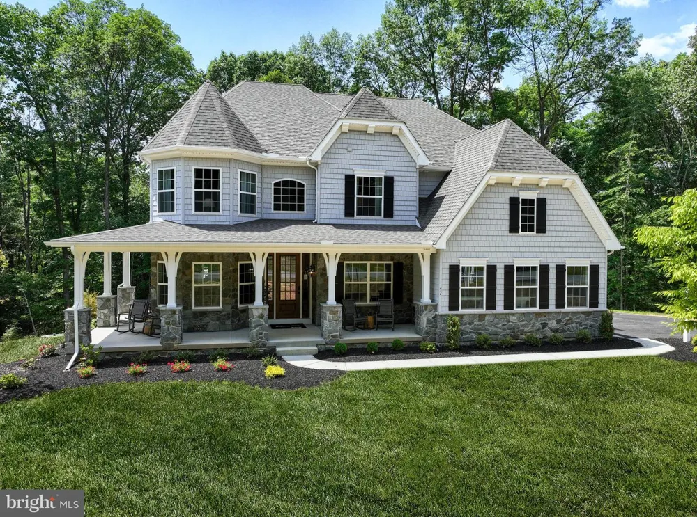 85 JANINE WAY #DEVONSHIRE West Grove, PA 19390