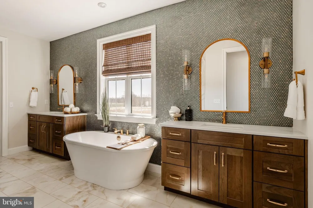 85 JANINE WAY #DEVONSHIRE West Grove, PA 19390
