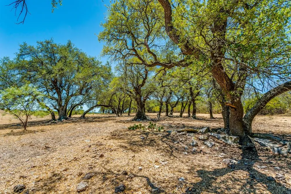 7700 Old Granbury Road Cresson, TX 76035