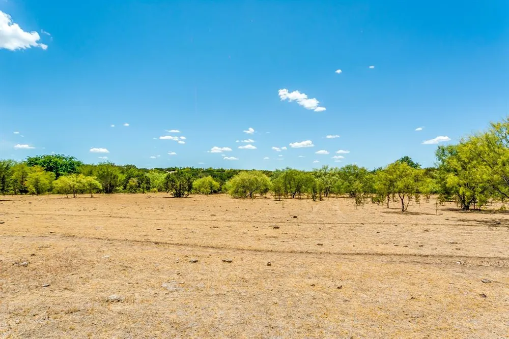 7700 Old Granbury Road Cresson, TX 76035