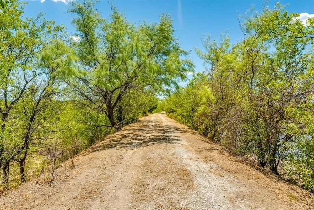 7700 Old Granbury Road Cresson, TX 76035