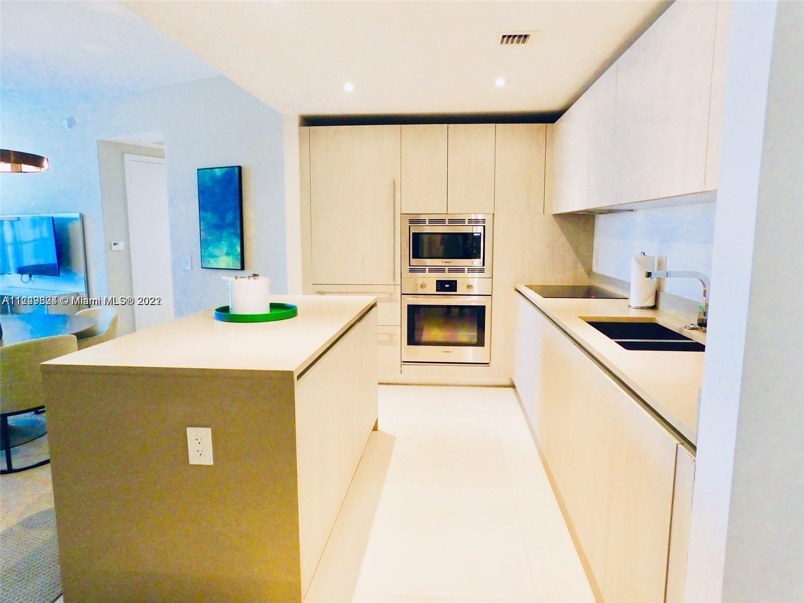 4111 S Ocean Dr #1004 Hollywood, FL 33019