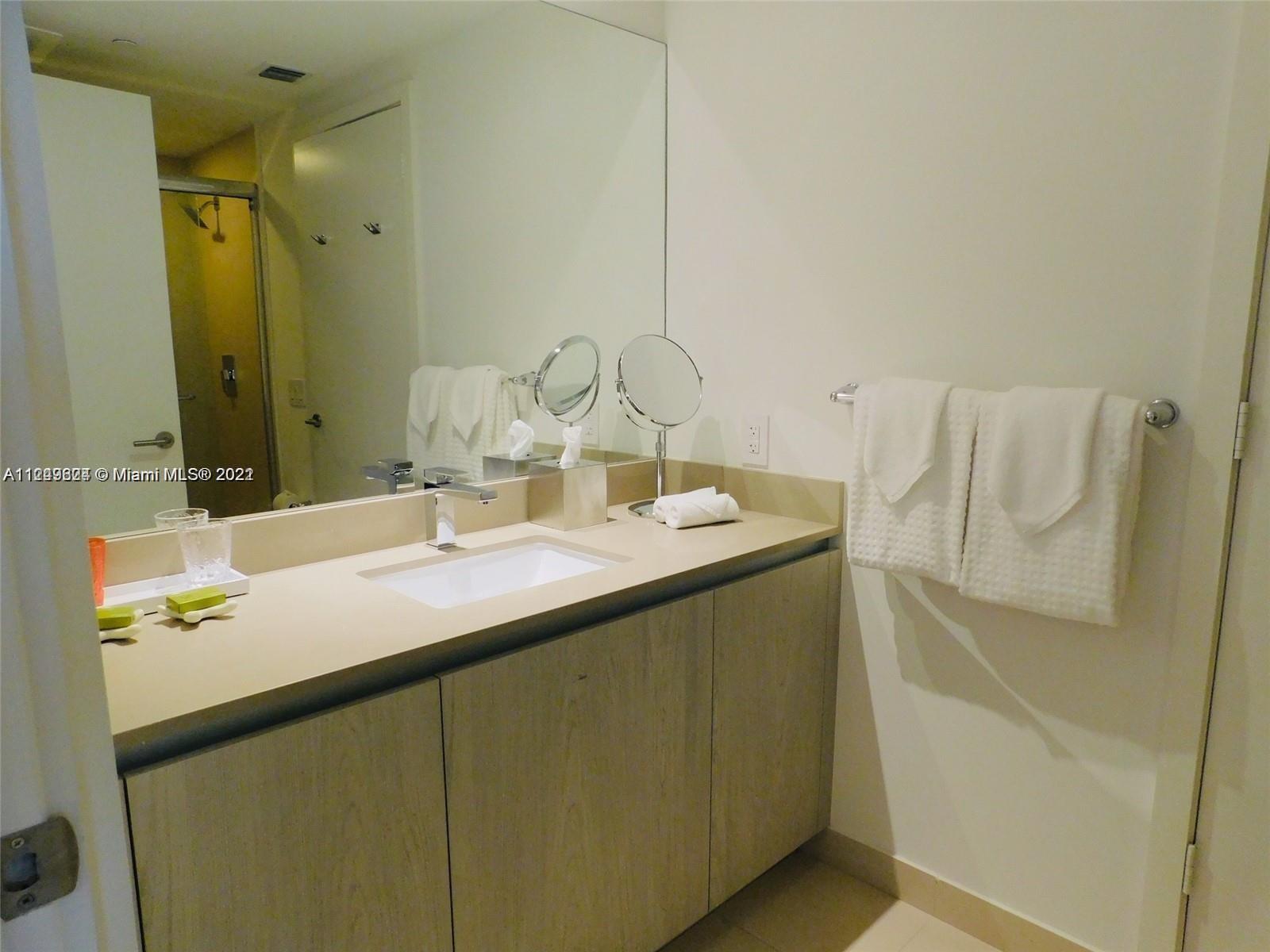 4111 S Ocean Dr #1004 Hollywood, FL 33019