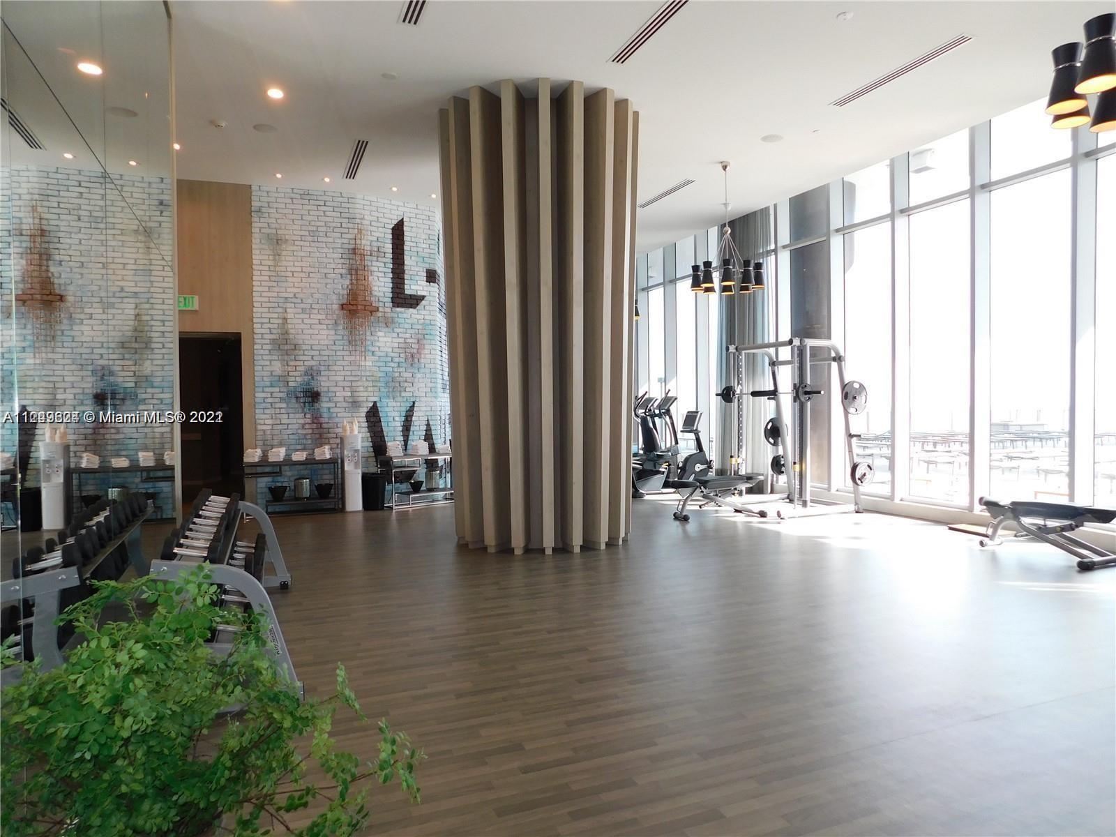 4111 S Ocean Dr #1004 Hollywood, FL 33019