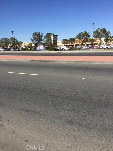 I AVENUE Hesperia, CA 92345