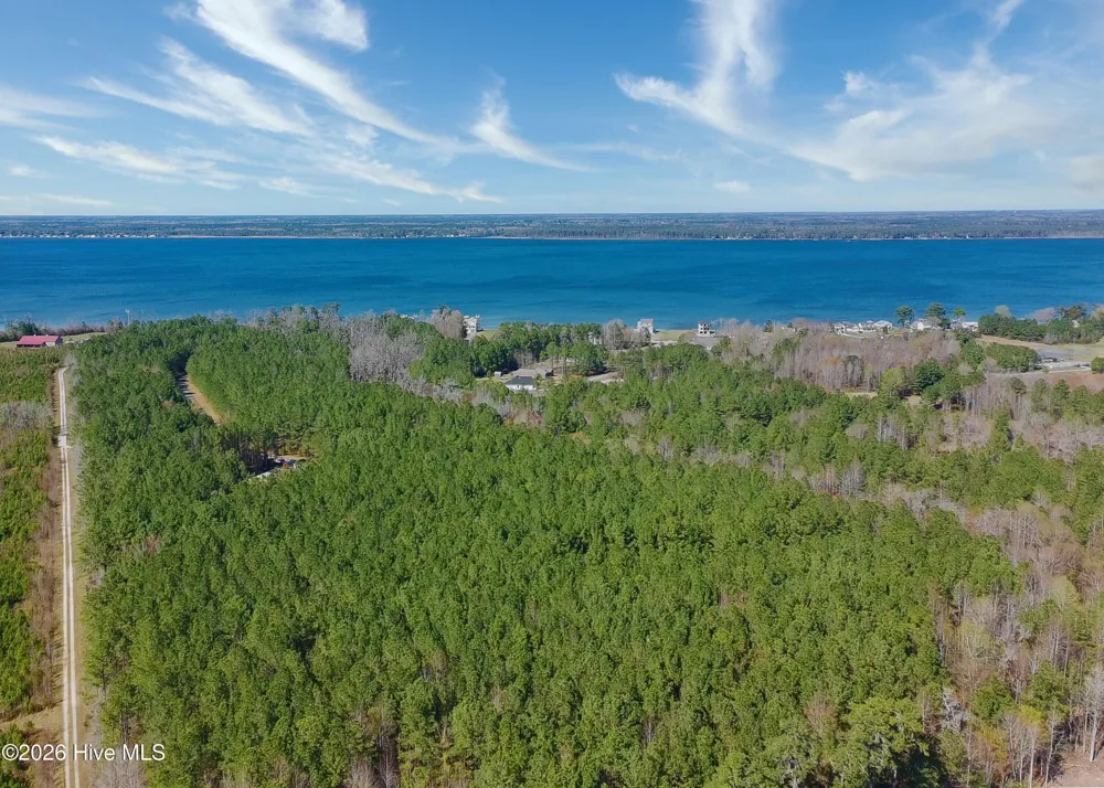 57 Eagle Nest Trail Blounts Creek, NC 27814