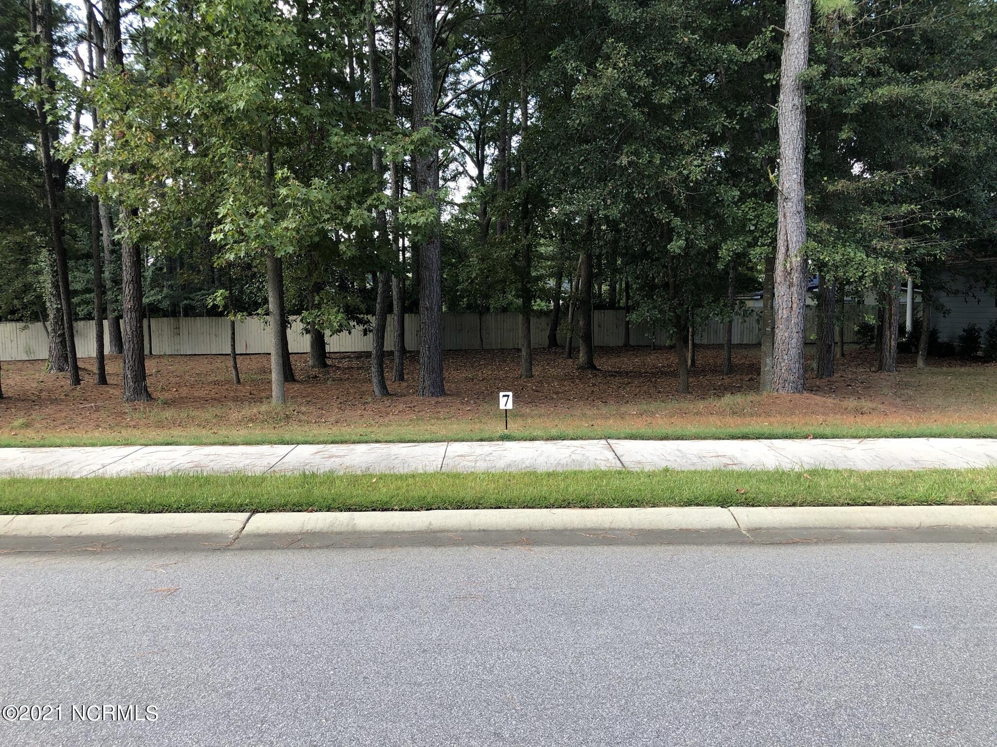 113 Village Circle Clinton, NC 28328