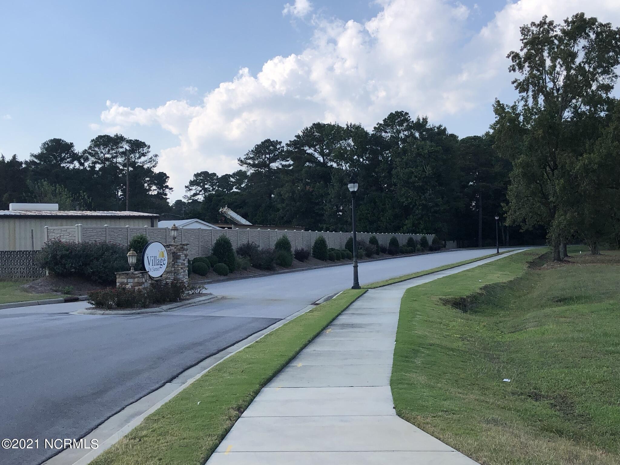 110 Village Circle Clinton, NC 28328