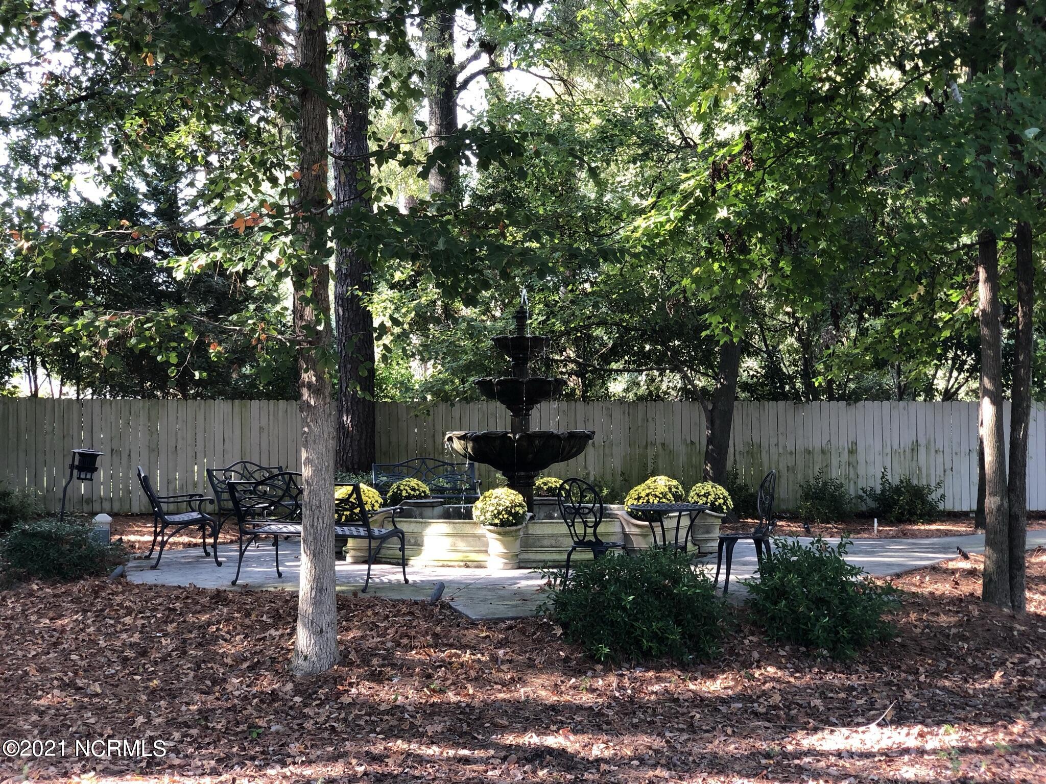 110 Village Circle Clinton, NC 28328