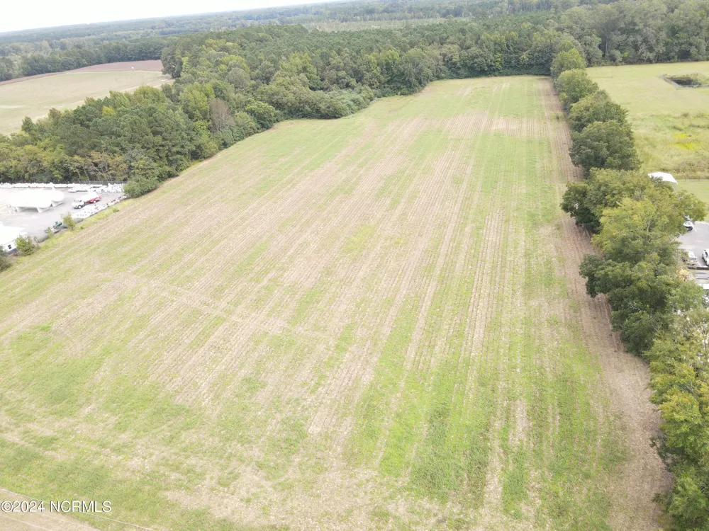 13 E S Ahoskie, NC 27910