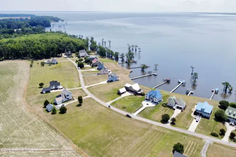458 Batchelor Bay Drive