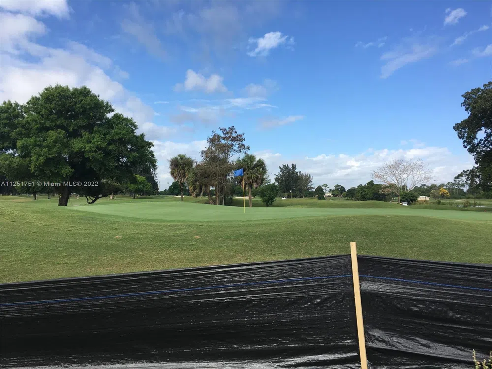 Worth Ave Palm Beach, FL 33463