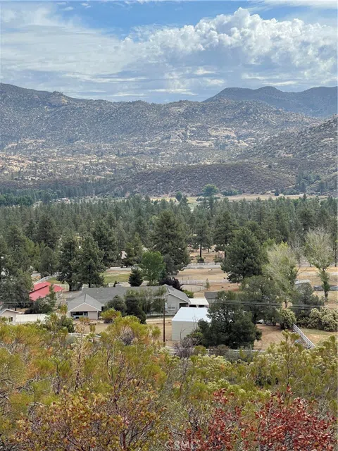 2 Goldshot Creek Road