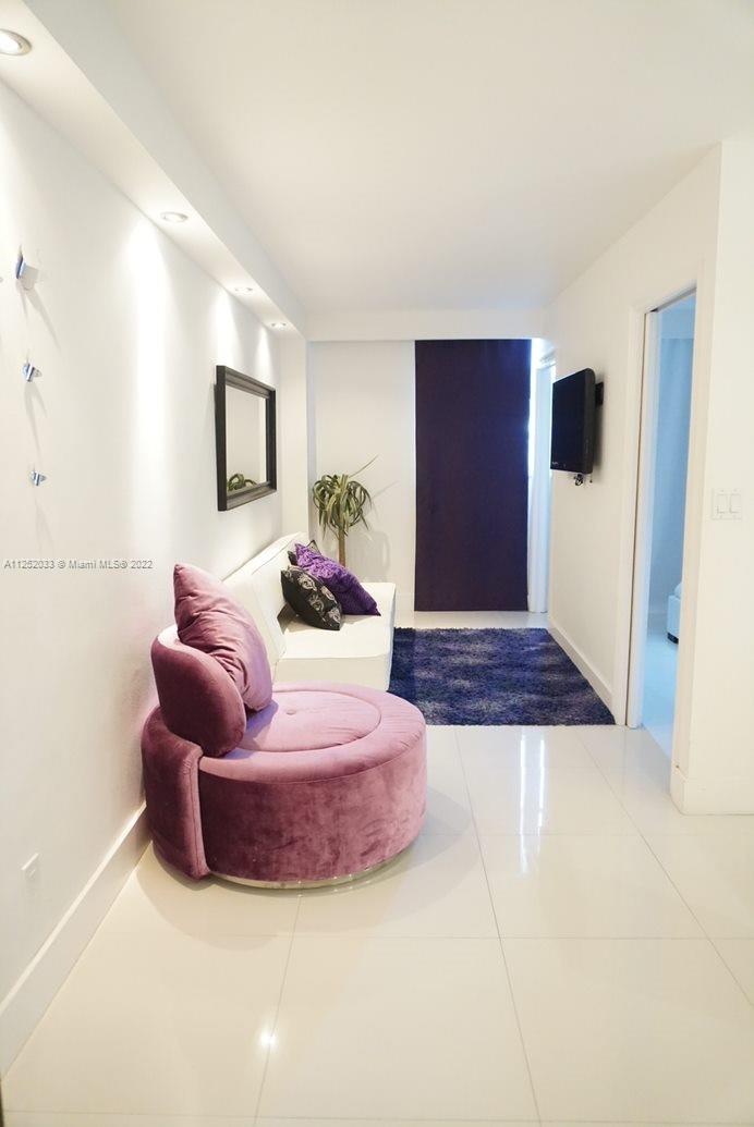 5161 COLLINS AV #309 Miami Beach, FL 33140