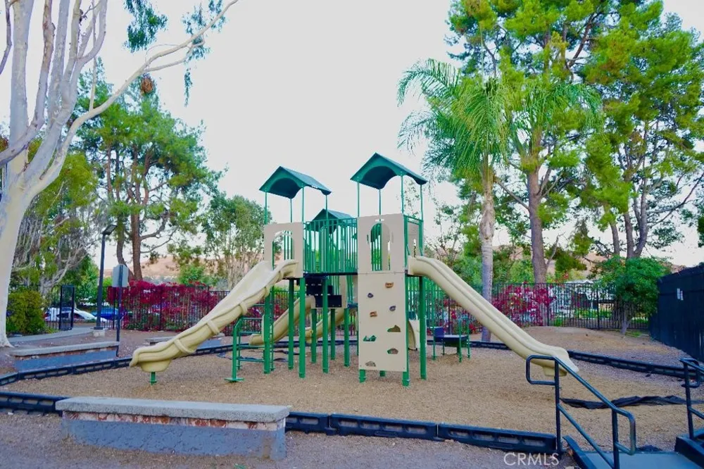 32221 ALIPAZ STREET #262 San Juan Capistrano, CA 92675