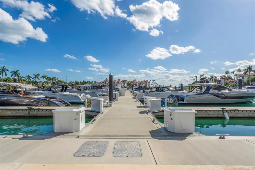 41217 Fisher Island Dr #41217 Miami Beach, FL 33109