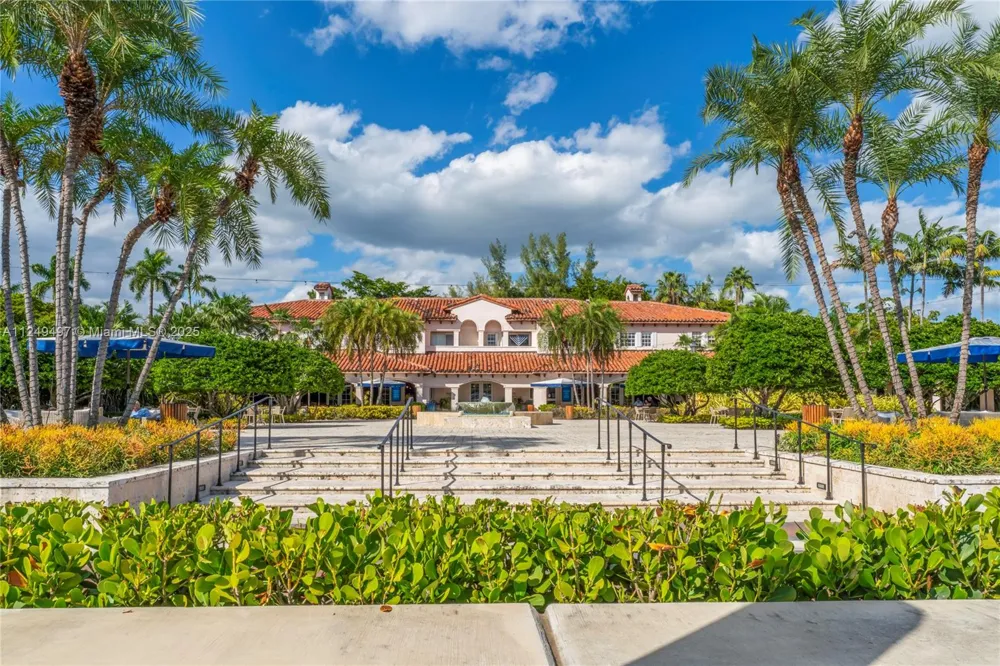 41217 Fisher Island Dr #41217 Miami Beach, FL 33109