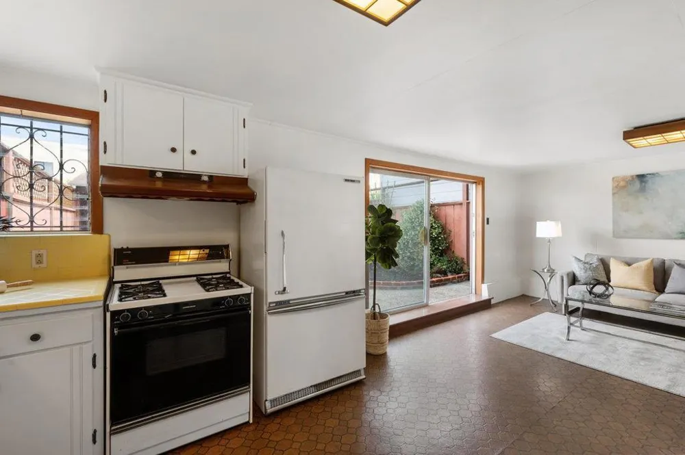 116 School Street Daly City, CA 94014