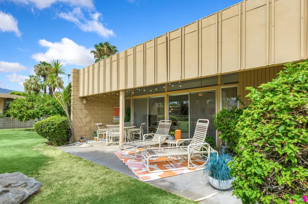 142 Sandpiper Street Palm Desert, CA 92260
