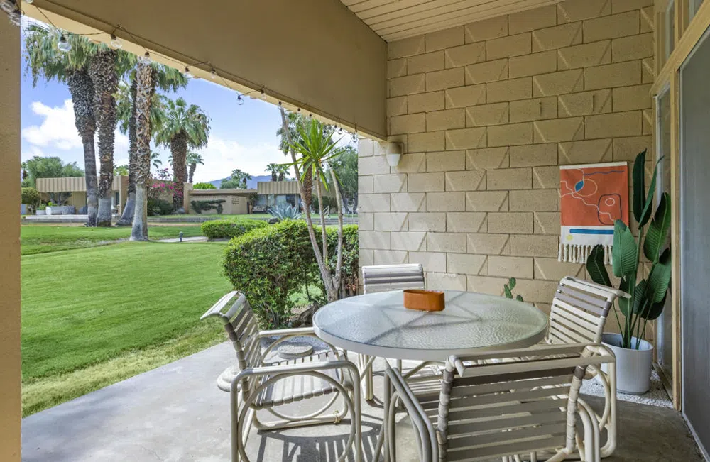 142 Sandpiper Street Palm Desert, CA 92260