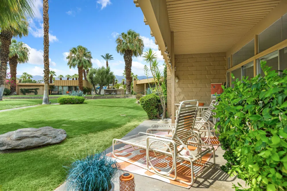 142 Sandpiper Street Palm Desert, CA 92260