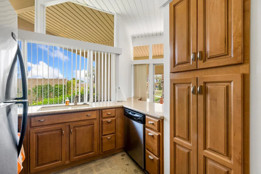 142 Sandpiper Street Palm Desert, CA 92260