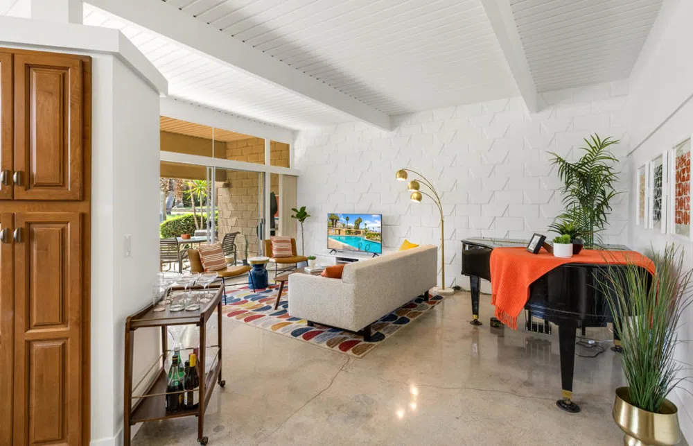 142 Sandpiper Street Palm Desert, CA 92260