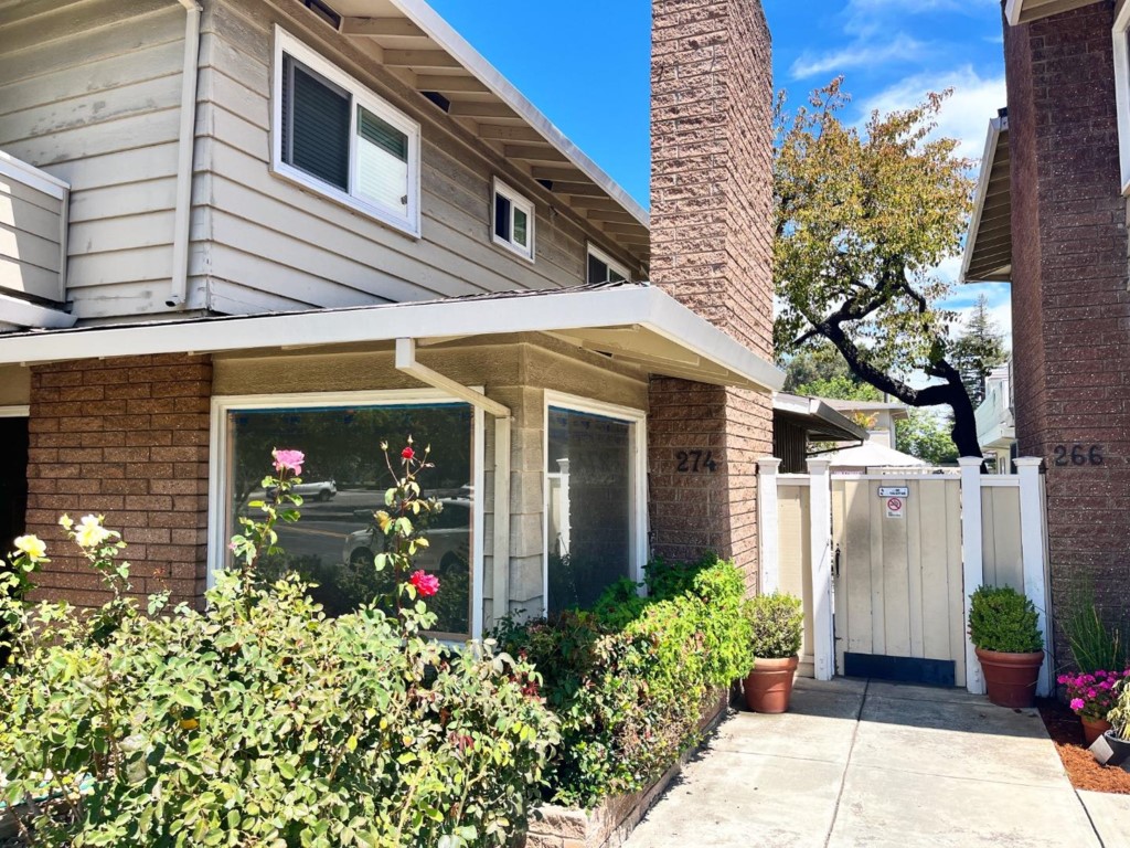 274 Pamela Drive #16