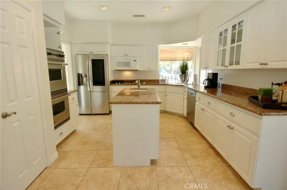 44451 Kings Canyon Lane Palm Desert, CA 92260