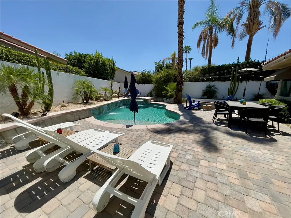 44451 Kings Canyon Lane Palm Desert, CA 92260