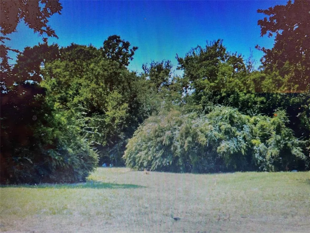 3503 E Overton Road Dallas, TX 75216