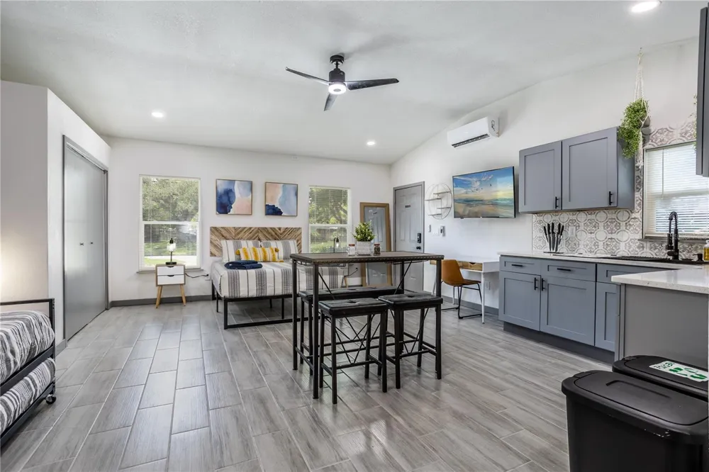 Address Not Shown Orlando, FL 32806