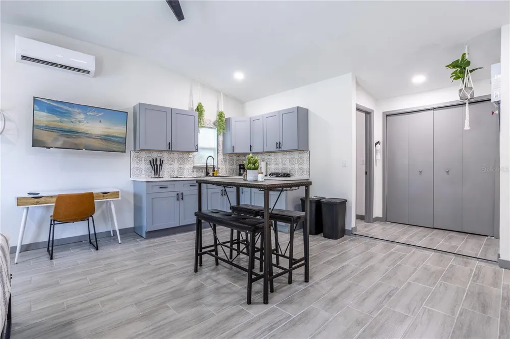 Address Not Shown Orlando, FL 32806