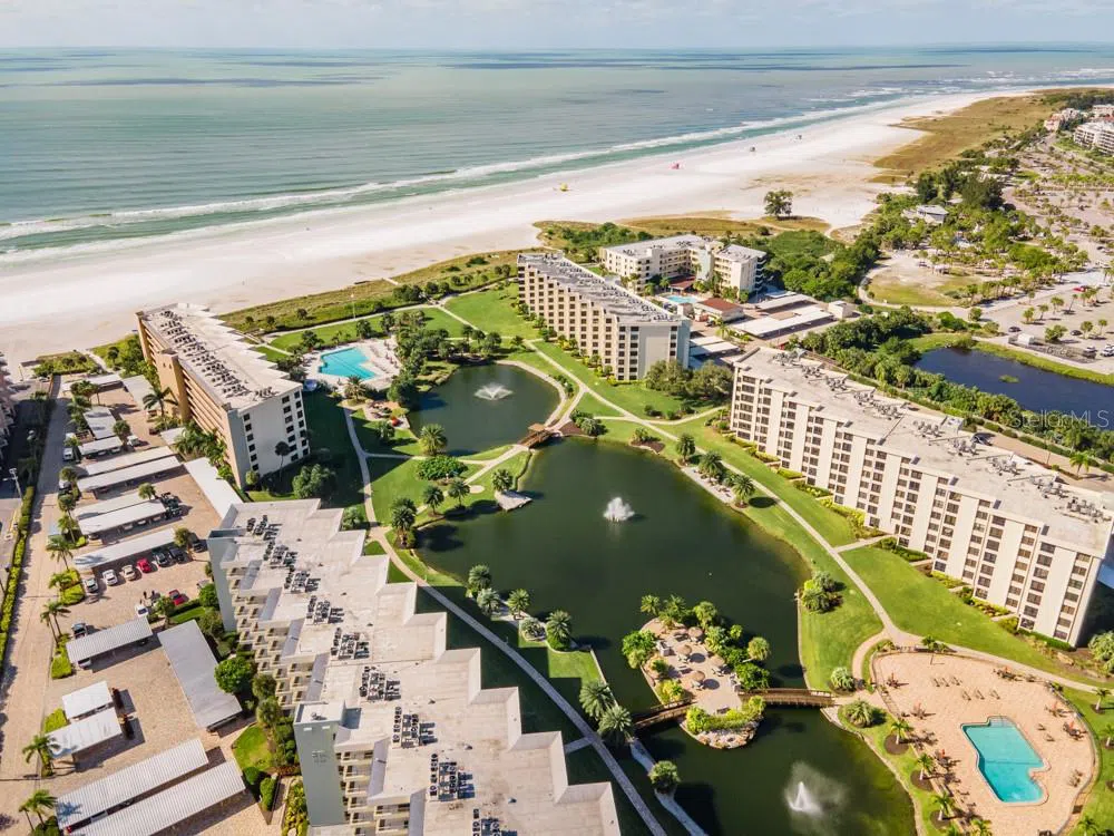5770 MIDNIGHT PASS ROAD #605 Sarasota, FL 34242
