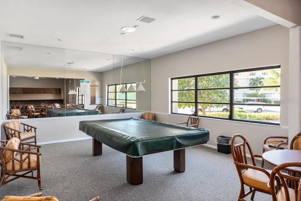 5770 MIDNIGHT PASS ROAD #605 Sarasota, FL 34242