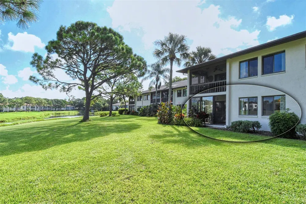 5133 WILLOW LINKS #11 Sarasota, FL 34235