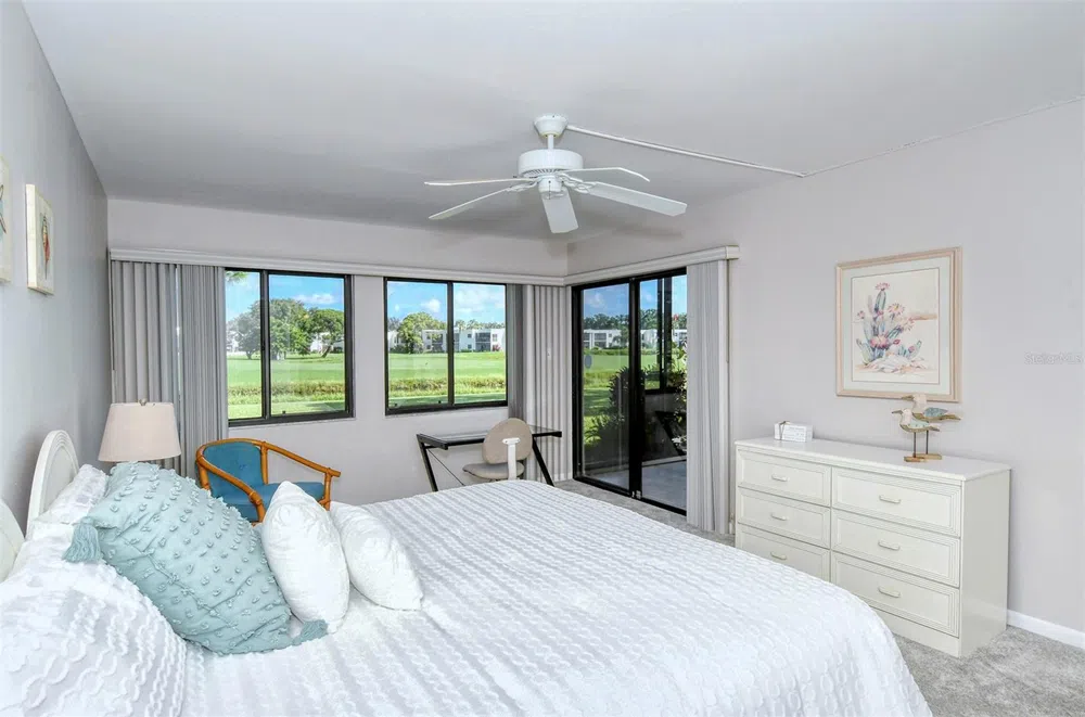 5133 WILLOW LINKS #11 Sarasota, FL 34235
