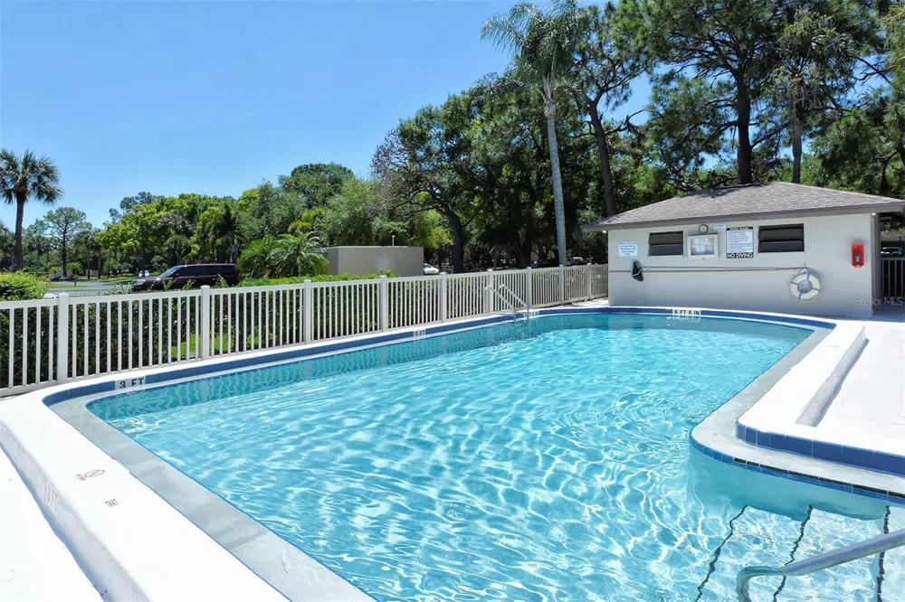 5133 WILLOW LINKS #11 Sarasota, FL 34235