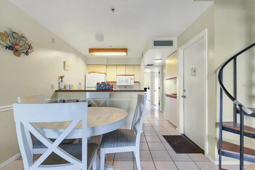 9400 LITTLE GASPARILLA ISLAND #E2 Placida, FL 33946