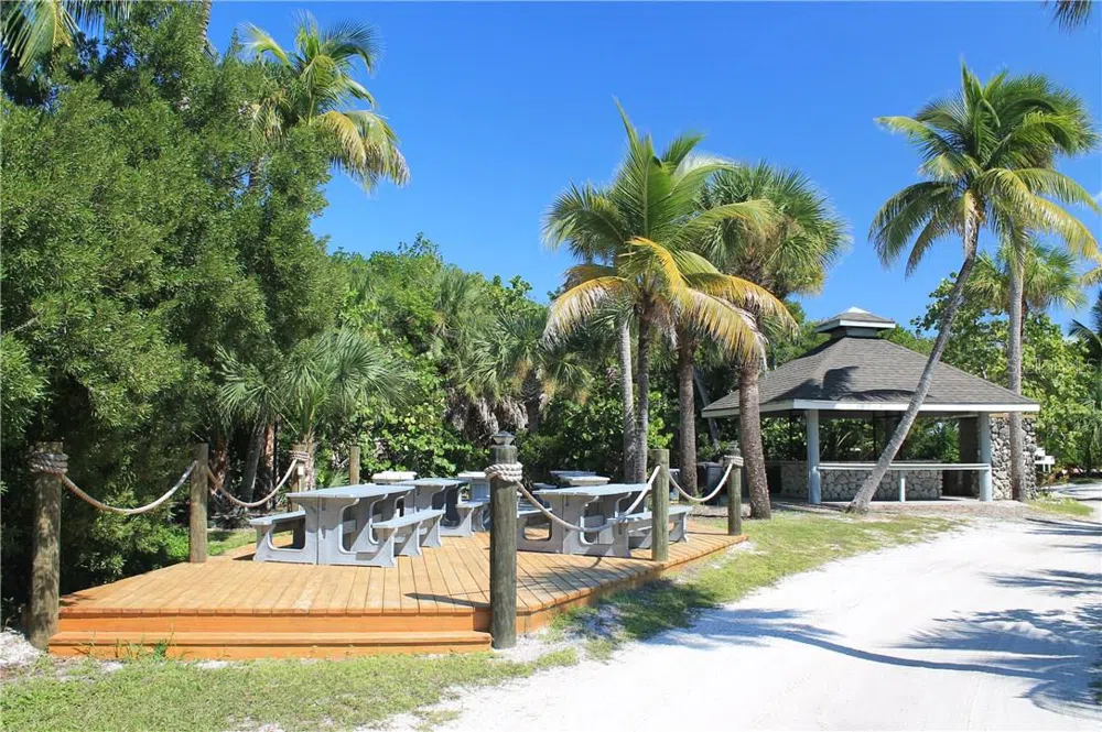 9400 LITTLE GASPARILLA ISLAND #E2 Placida, FL 33946