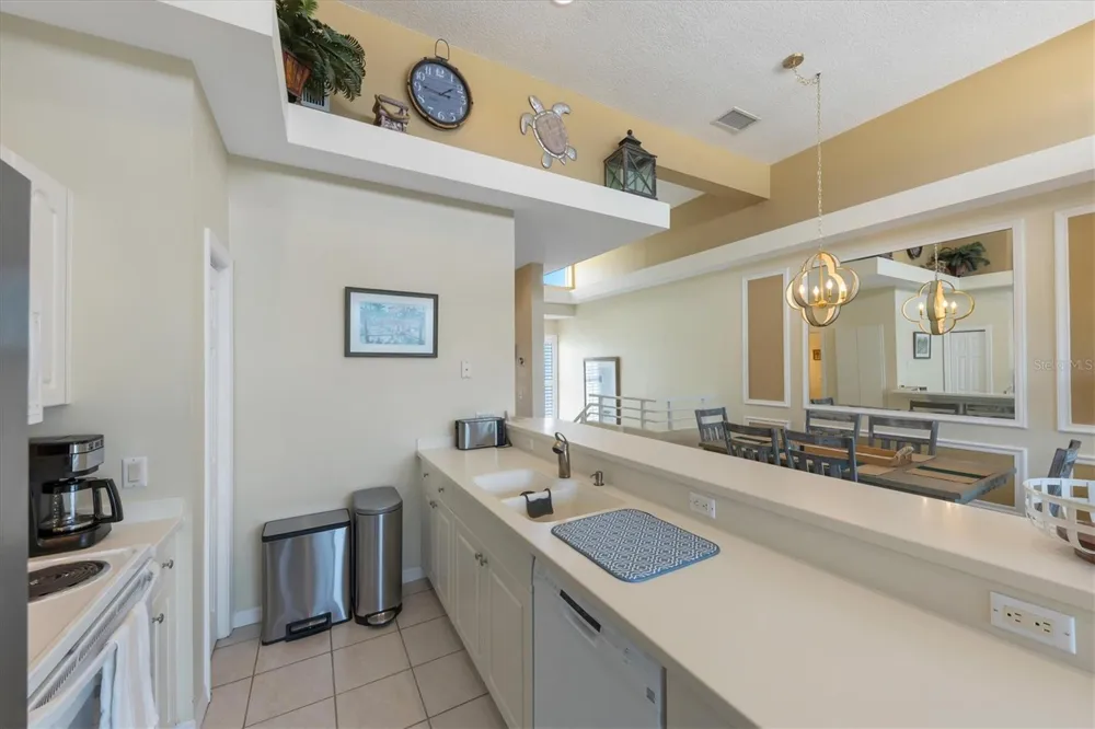8272 HARBORSIDE CIRCLE Englewood, FL 34224