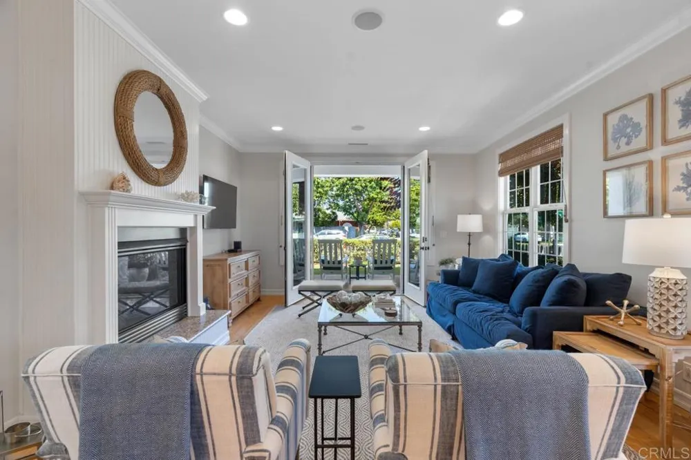 701 H AVENUE Coronado, CA 92118