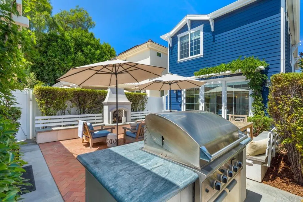 701 H AVENUE Coronado, CA 92118