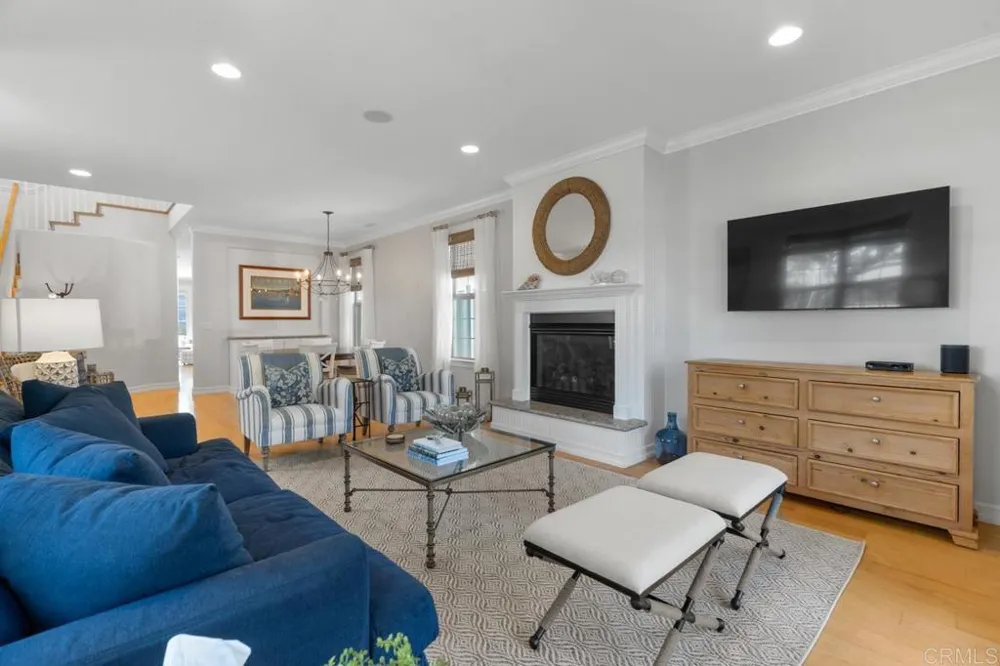 701 H AVENUE Coronado, CA 92118