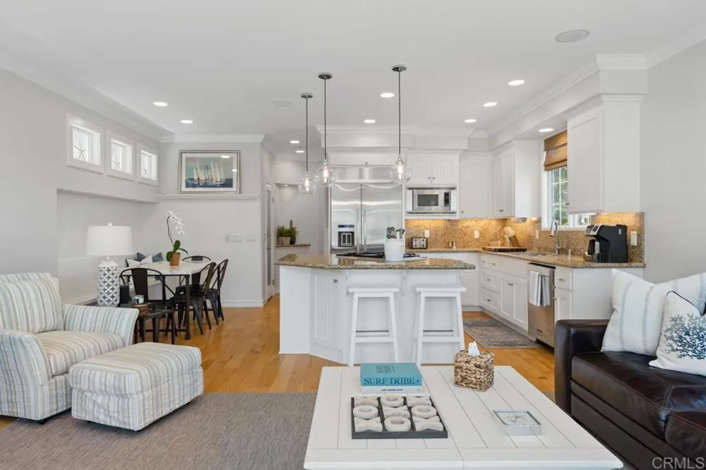 701 H AVENUE Coronado, CA 92118