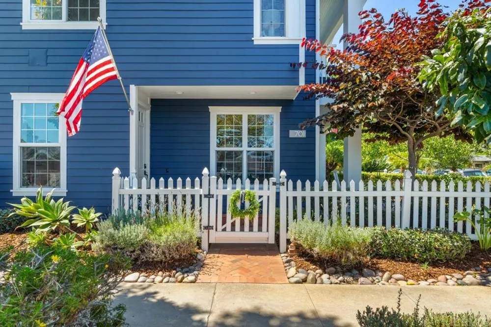 701 H AVENUE Coronado, CA 92118