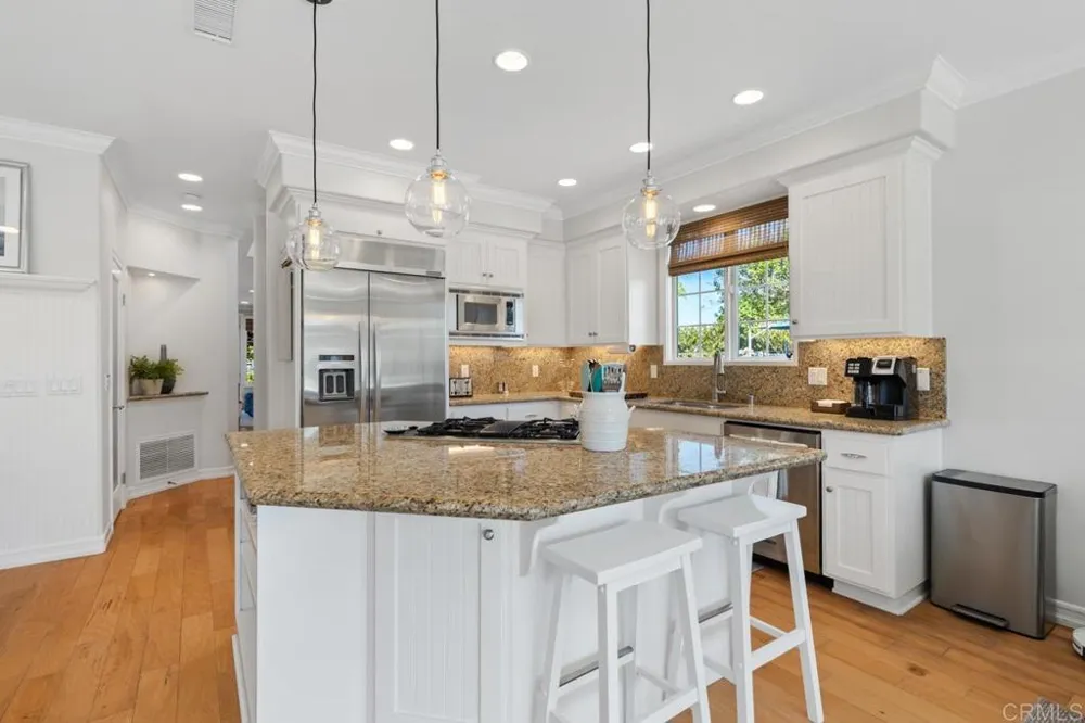 701 H AVENUE Coronado, CA 92118