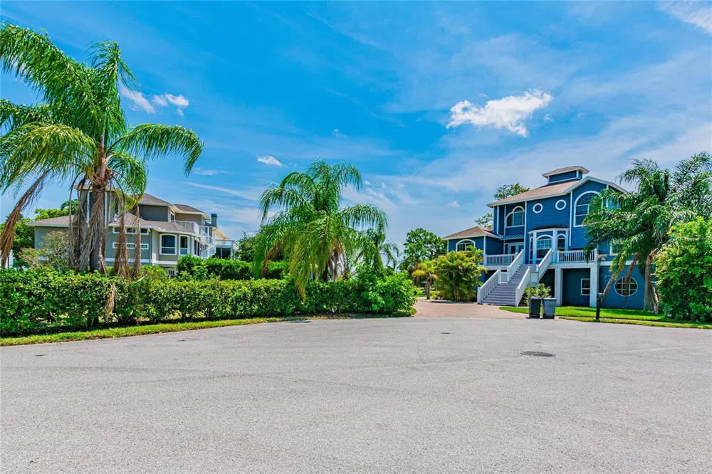 KETCH COURT Tarpon Springs, FL 34689